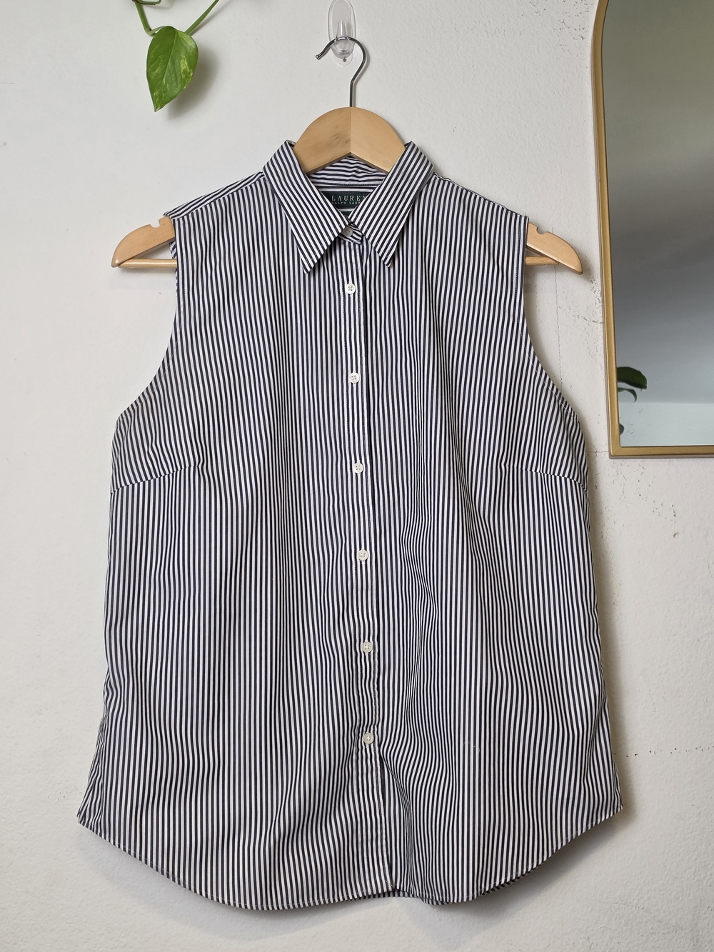 Lauren Ralph Lauren Black and White Striped Sleeveless Button-Up Blouse Size L